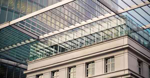 大数据包含设备数据的行业文章