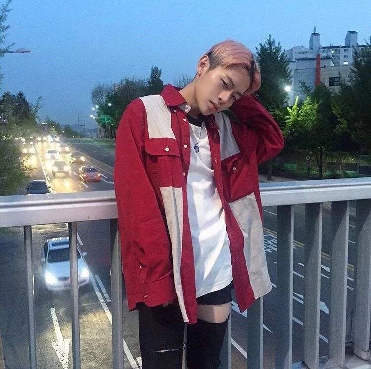 罗娜利桂