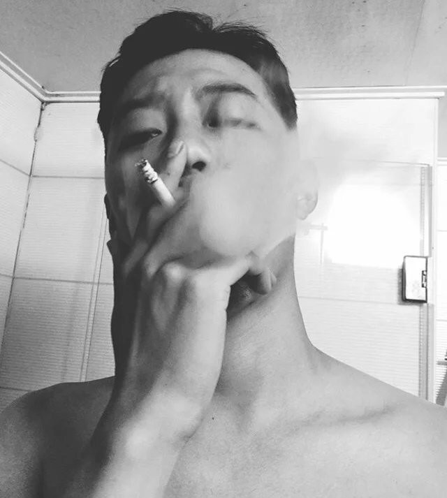 颜婵贤晶