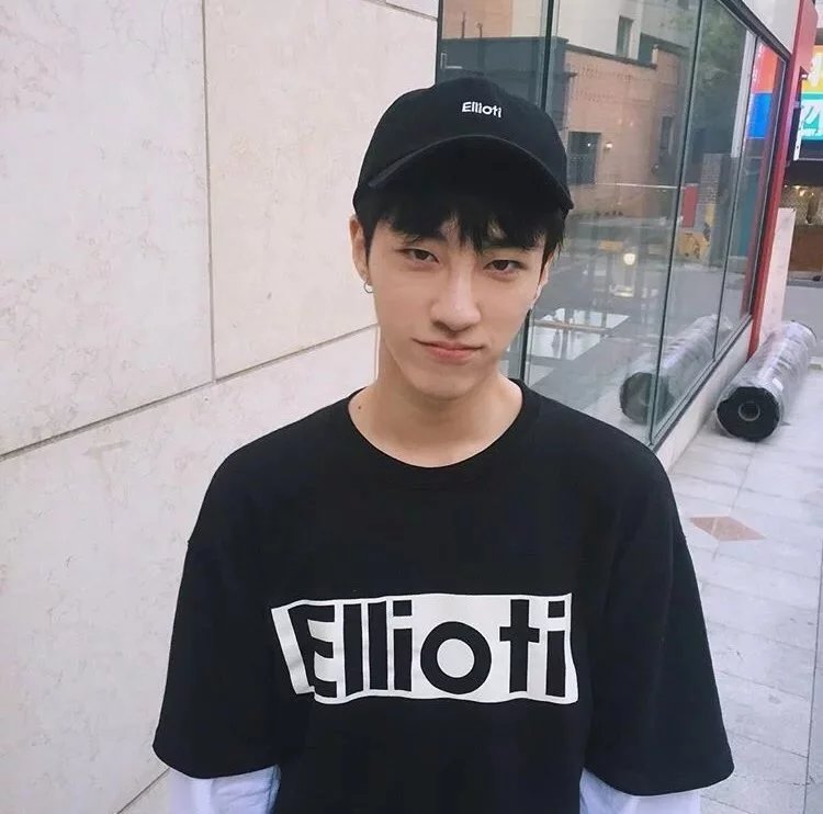 师琼韦璧