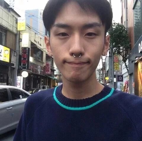 卫茂政行