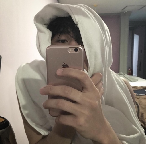 穆亮波奇