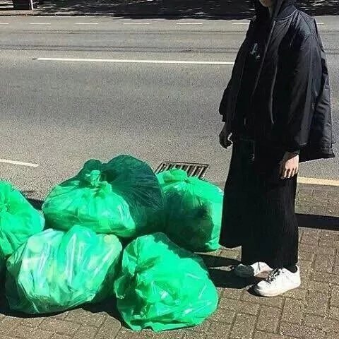 米广竹霞